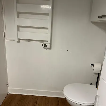 Serenite 4 P Historic Normandy District カーン