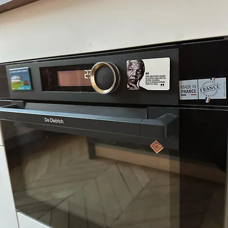 Serenite 4 P Historic Normandy District * カーン