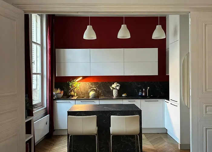 Serenite 4 P Historic Normandy District * Caen