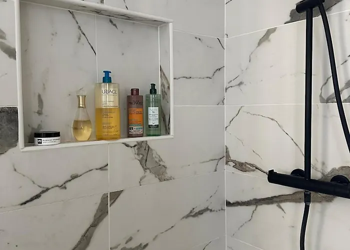 Serenite 4 P Historic Normandy District Daire